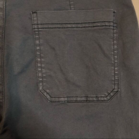 NWT! Lila Ryan grey straight leg pants‎ - Picture 10 of 13